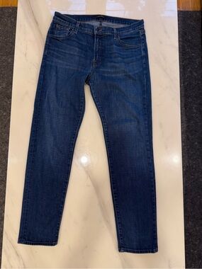 Woman’s J Brand Blue Mid Rise Boy Fit Jeans size 27